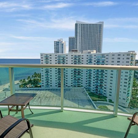 Tides On Hollywood Beach Room photo